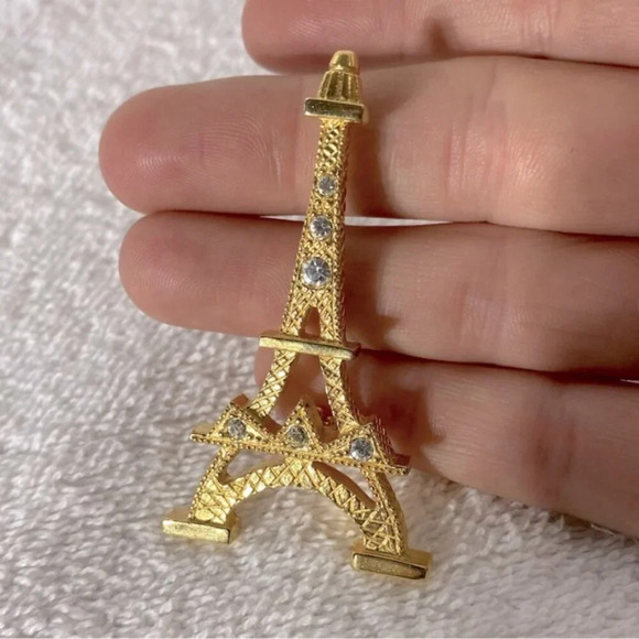 Vintage Gold Toned Eiffel Tower Pin Brooch With Jewels - Picture 1 of 7